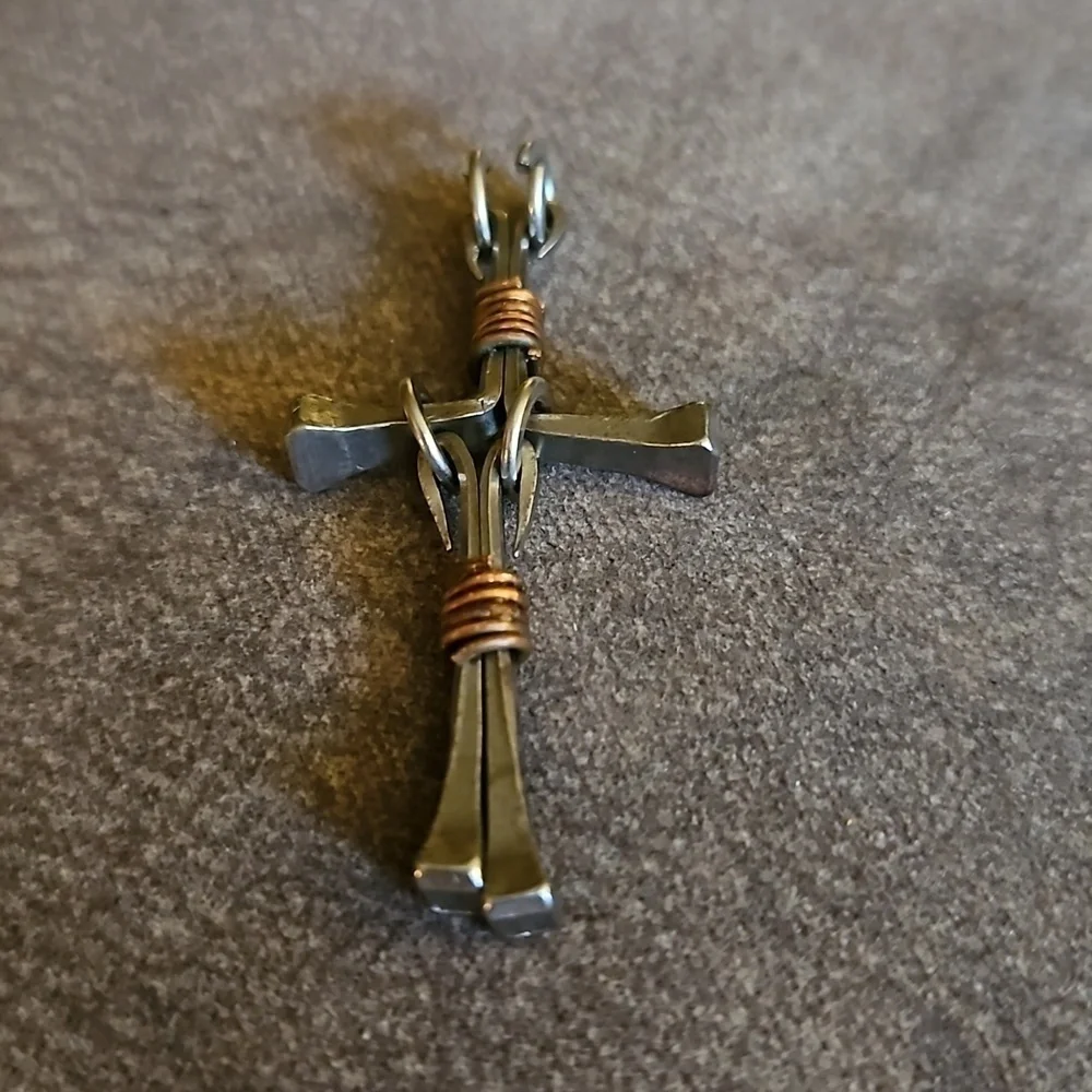 Horseshoe Nail Rustic Cross